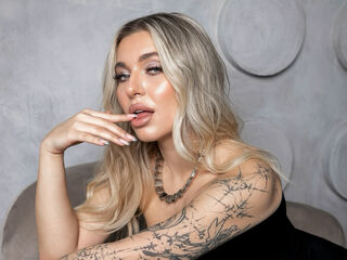 AriellaMelo's Teen live cam shows Profile Image