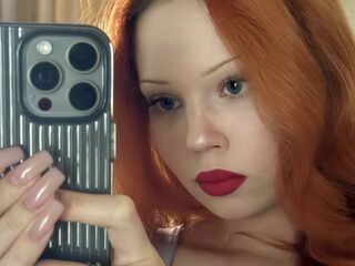 JulyJensen's Brunette live cam models Profile Image