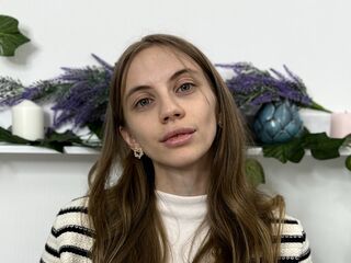 QuennaGammell's Live mature cam Profile Image